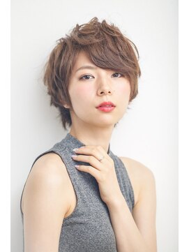 メルクマール(MERKMAL) エレガントなコンパクトショート