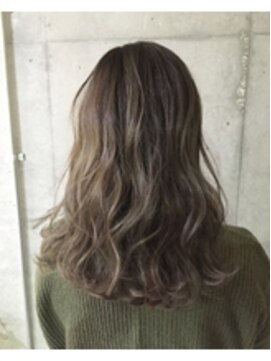 アライブ キチジョウジ(ALIVE Kichijoji) 【ALIVE吉祥寺】透け感ミルクティーカラーグレージュハイライト