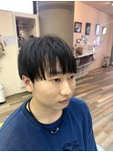 2ブロックのストレート後ろ刈り上げ