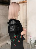 [ ハイトーンベージュ ]