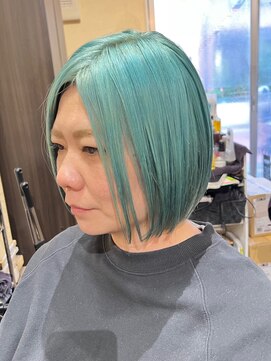 サムブリッジ(SOMEBRIDGE) ★アッシュグリーンヘアカラーボブ★【SOMEBRIDGE】