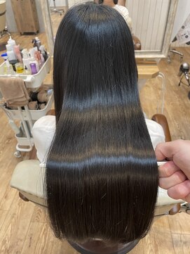 プラーチェ 橋本(Plaatje) ☆艶々ナチュラル縮毛矯正☆