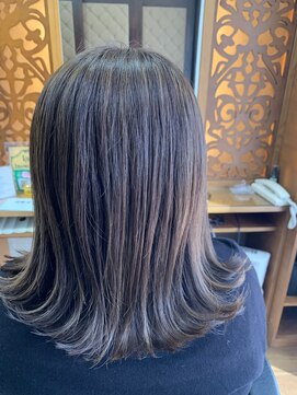 ヘア バース ラヴィエール(Hair BIRTH Laviere) 大人可愛い外ハネスタイル