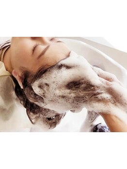 本格的なヘッドスパで、極上の癒しをご提供♪頭皮環境を整え、あなたに合った最適なケアで美髪へと導きます