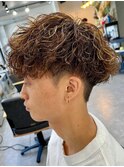 波巻きパーマメンズパーマメンズヘアツーブロックツイストパーマ