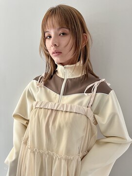 トップヘアーヒルズ 安城(TOP HAIR HILLS) ミディアムレイヤースタイル