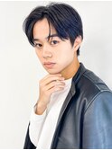 毛流れセンターパート無造作パーマツーブロック刈り上げ