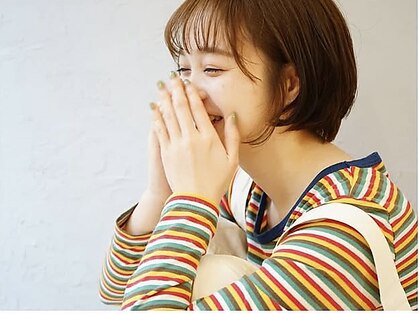 ベベ('BEBE)の写真