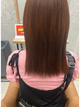 チャプター(chapter) 自然な柔らかさのあるストレートヘア