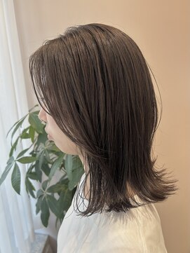 ルカ リノア(Luca lino:a) 外はねミディ×オリーブベージュ