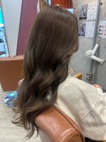 コージー(Kozy)&nbsp;☆オリーブベージュカラー/透明感☆