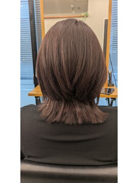 アルトス 浦和(ARTS) 外ハネミディアムスタイル