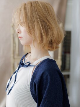 カバーヘア ブリス 上尾西口店(COVER HAIR bliss) ハッシュカット透明感全頭ブリーチ金髪ウルフボブA5上尾20代30代