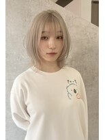 トリムバイエンヴィ(tlim by ENVY)&nbsp;圧倒的大人気ブリーチカラー/ホワイトベージュ