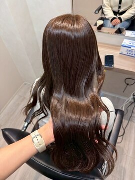 ヘアーアンドメイク ファット(Hair&Make PHAT) 大人可愛いモカブラウン透明感カラー×ゆるふわロングヘア