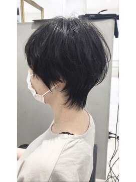 エマ(emma) ウルフショート