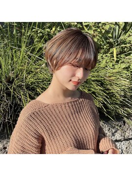 ラナ 渋谷(Lana) 【Chill】大人かわいいホワイトアッシュクールショートパーマ◎