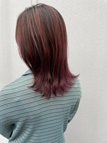 アクセル エルヴェ 城東店(AXCEL E'LEVER) レッドバイオレット