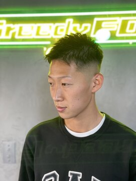 グリーディーフォックス 代々木(Greedy FOX) かき上げヘア/サイドパート/韓国マッシュ/フェードカット/代々木