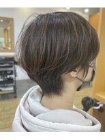 カノープス ヘアアンドメイクアップ(Canopus hair&make up) 白髪ぼかしハイライト×ハンサムショート×メンズライク