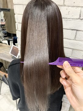 フェリア 渋谷(Feria) 【filo by Feria】酸熱トリートメント