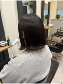 切りっぱなし外ハネボブとバイオレットカラー
