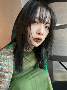 イトシテ 顔周りレイヤー×オリーブカラー【藤原　由菜】