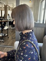 ヘブンリー(heavenly)&nbsp;シルバーベージュ/グレージュカラー/ブリーチ/ダブルカラー