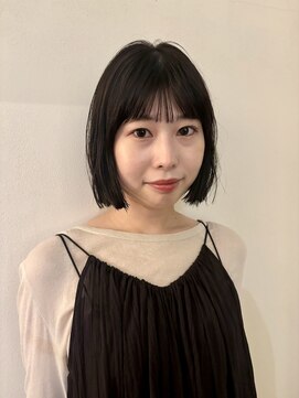 カシ 中目黒(CASI) 透け感ブラック/コンパクトボブ