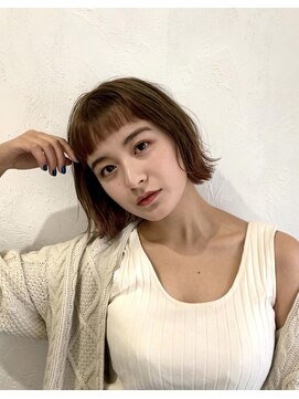 アンヘアー 元町三宮(UNHAIR) ベージュ×ボブスタイル