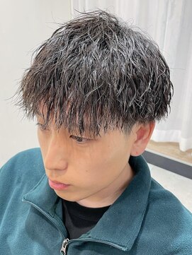 ビューブルー 亀戸錦糸町(VIEW BLUE) 縦落ちツイストスパイラル/波巻きパーマ/2wayマッシュショート