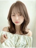 ミディアムレイヤー/ベージュカラー/ミルクティーベージュ/前髪