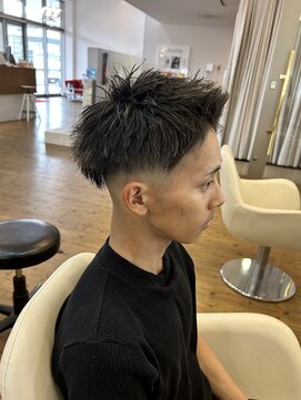 コワファースト 別府 10代20代　スキンフェード×アップバング　別府/大分