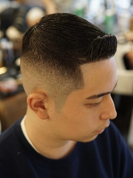 ザ チョップ ショップ ハラジュク(THE CHOP SHOP HARAJUKU) クルー／渋谷バーバー／原宿バーバー