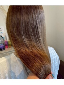 ロッカ(ROCCA) チェリーブラウン髪質改善シルキーロング