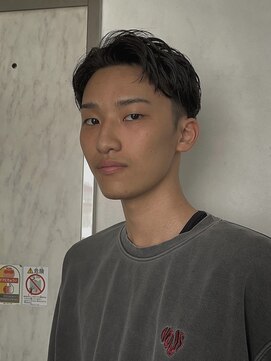 ウム(UMM) アップバングショート