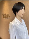 【横顔美人】ショートカット