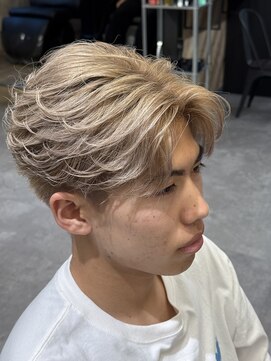 クローマン バイ ビカム(CHROMAN by become) ミルクティ/ベージュ