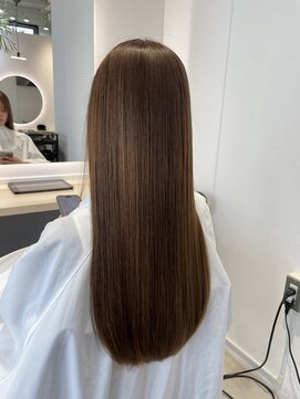 ロジ イン トゥバレー(LOWG in TOWVALLEY) 髪質改善縮毛矯正【酸性ストレート】