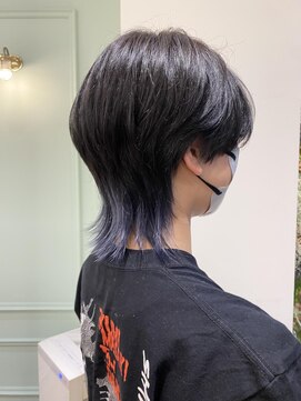 モリオフロムロンドン 大宮店(morio from London) ウルフカット×インナーブルー【金山】