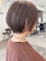 ビューエヒメ(VIEW EHIME)&nbsp;小顔カットショートボブ大人可愛いアッシュオリーブ