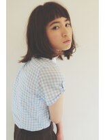 シー(she.) she.毛束感のあるミディ