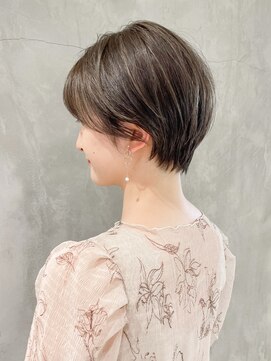 アイティー バイ アルバム 中野店(IT by ALBUM) ブラウンショート_くびれヘアビタミンカラー_ba337352