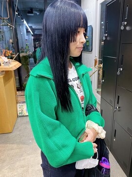 フィーカ(Fiika) ネイビーブルー/ラインカット【肥後橋】