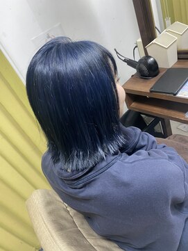 ムク バニラ モカ ラテ(MUKU vanilla/moca/ratte) ネイビーカラー＋切りっぱなしボブ