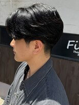 フィアート ヘアドレッシング サロン(Fiato Hairdressing Salon)&nbsp;刈り上げセンターパート