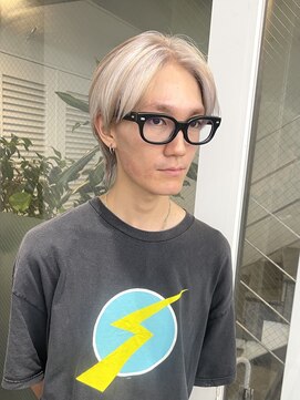 レコ 渋谷(LECO) メンズショートマッシュウルフカットハイトーンホワイトシルバー