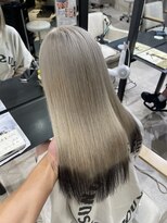 アミル(amiLe)&nbsp;ホワイトベージュ/エンドカラー/デザイン/D.