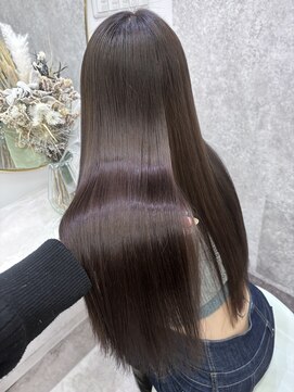 ラビス(Lovis) ホワイトグレージュ/ミニウルフ/チェリーブラウン