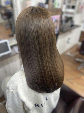 リスタ(Resta) 【Resta】くびレイヤーショートミディアム前髪ミルクティーボブ